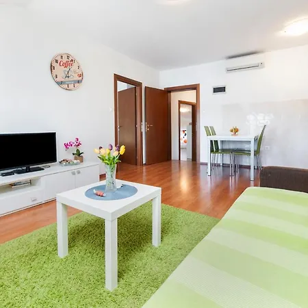 Sea View Apartment Rovinj Exterior photo
