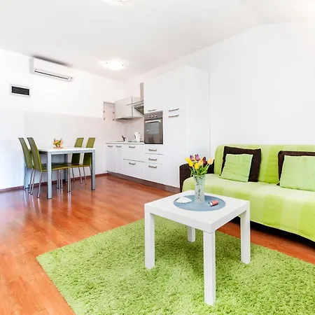 Sea View Apartment Rovinj Exterior photo
