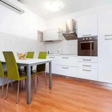 Sea View Apartment Rovinj Exterior photo